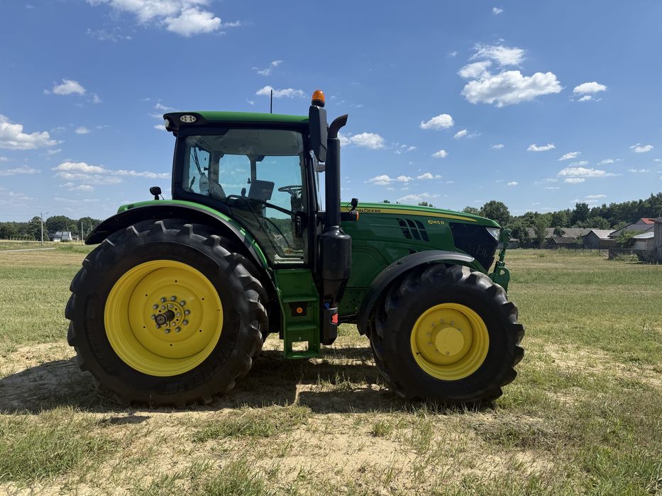 John deere 6145r
