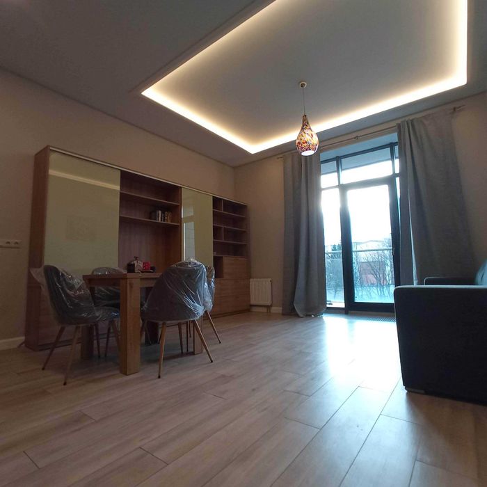 ЖК преміум-класу «Crystal Park»,парк Багряного,М «Шулявська» та «КПІ»