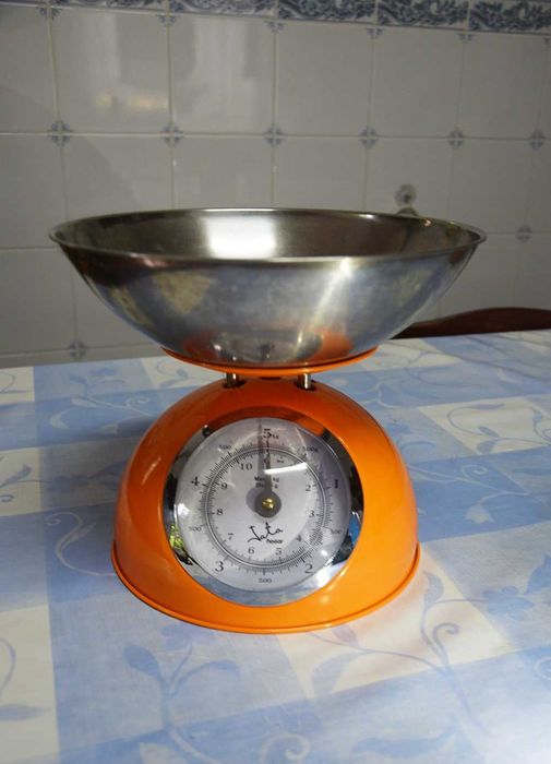 Orange Scale 5Kg