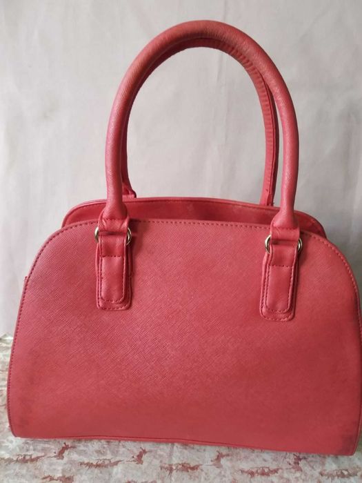Женские сумки River Island, David Jones