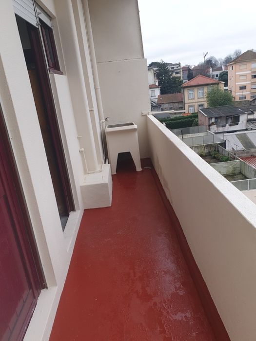 Pinturas interiores e exteriores