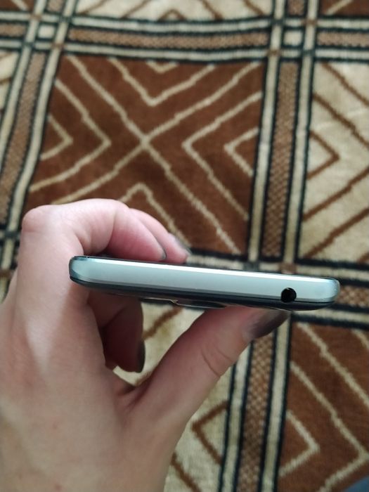 Продам телефон Leagoo m5 на запчастини