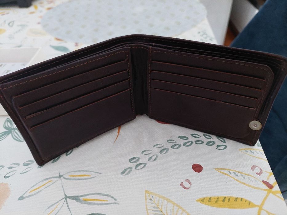 Vendo carteira CAVALINHO Usada