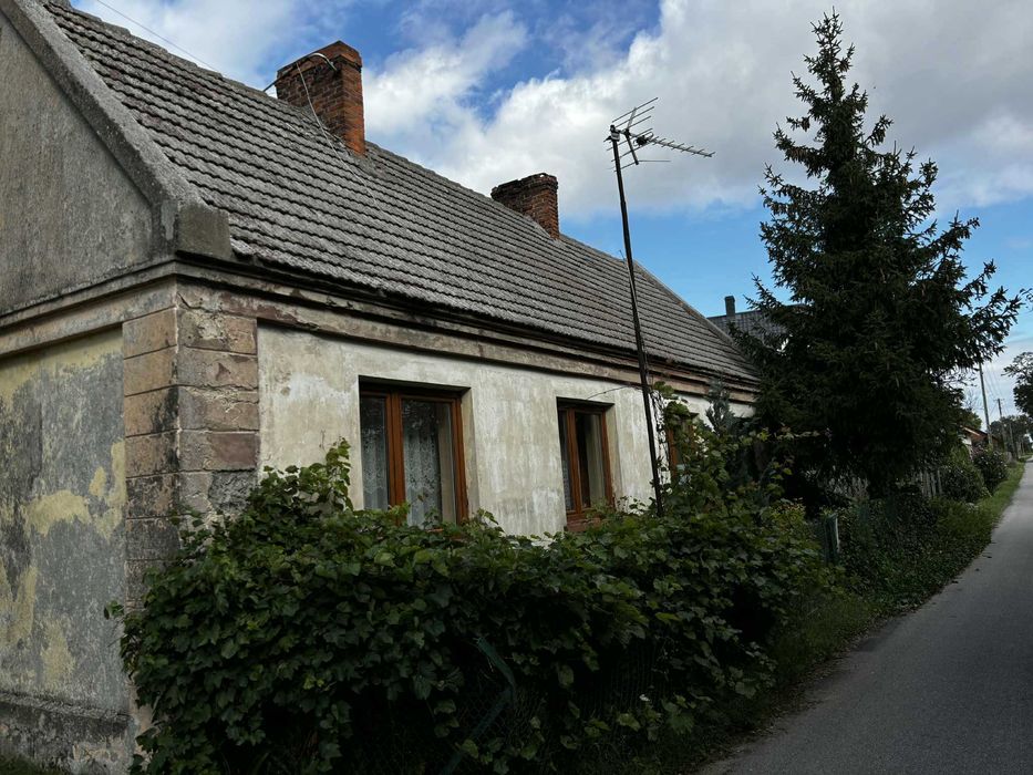 SPRZEDAM dom do remontu z zabudową gospodarczą-ŚWIETNA LOKALIZACJA