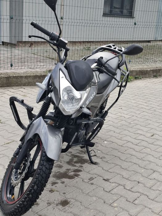 Продам lifan cityR 200