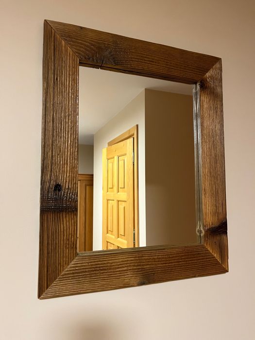 Lustro rustykalne 53x 43 cm ze starego drewna