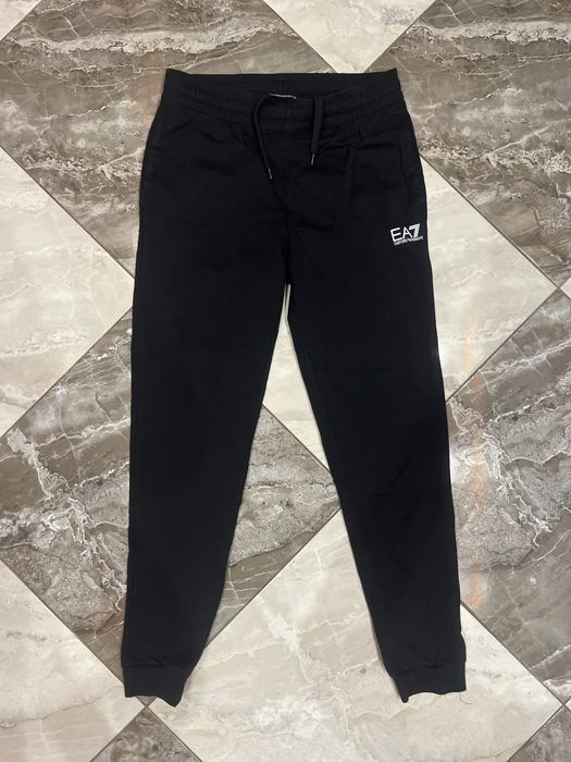 Спортивні штани EA7