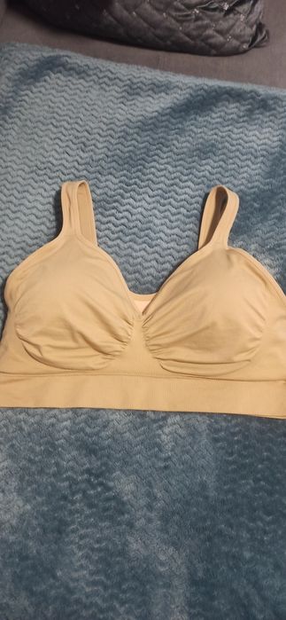 Stanik top bez szwowy 44 DD/DDD