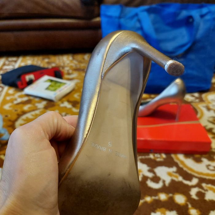 Жіночі елегантні туфлі