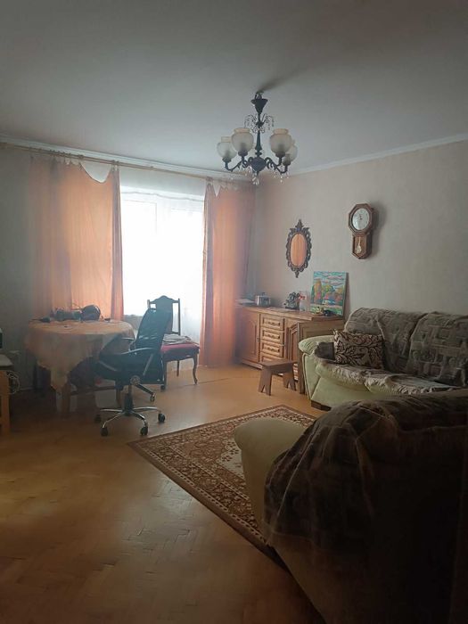 Продам 3х квартиру з індивідуальним опаленням