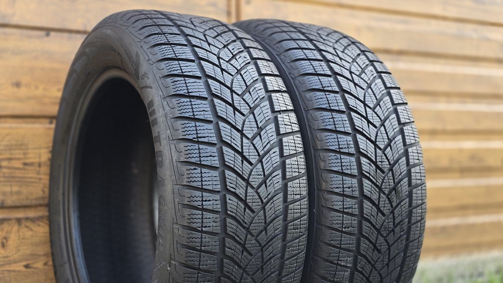 235/55R17 opony zimowe Goodyear. Super stan. Wysyłka montaż.