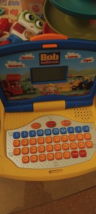 Varios brinquedos