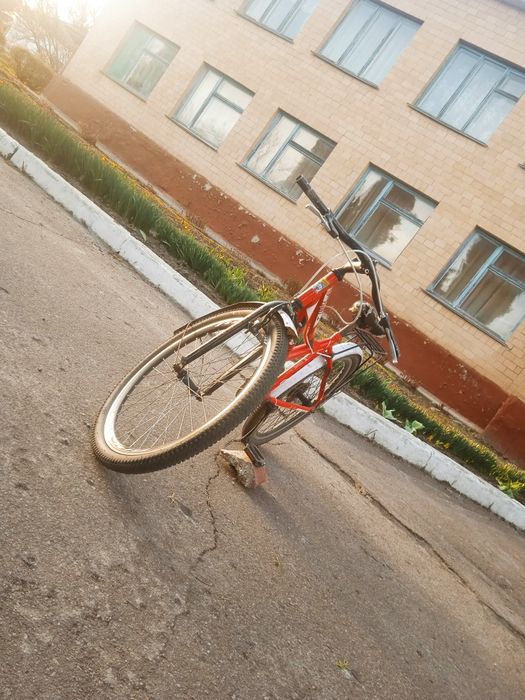 Продаю спортивний велосипед