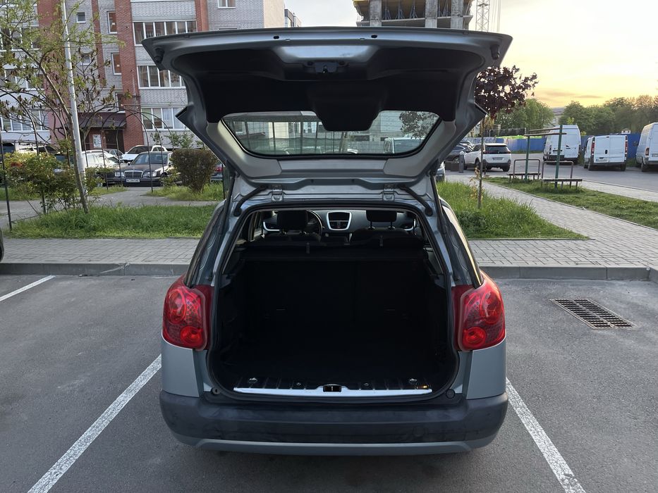 Оренда/Прокат Peugeot 207 2011 Оренда авто луцьк