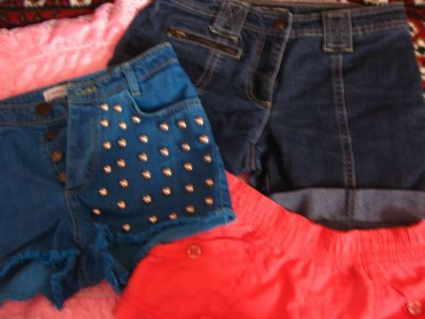 Продам              шорты