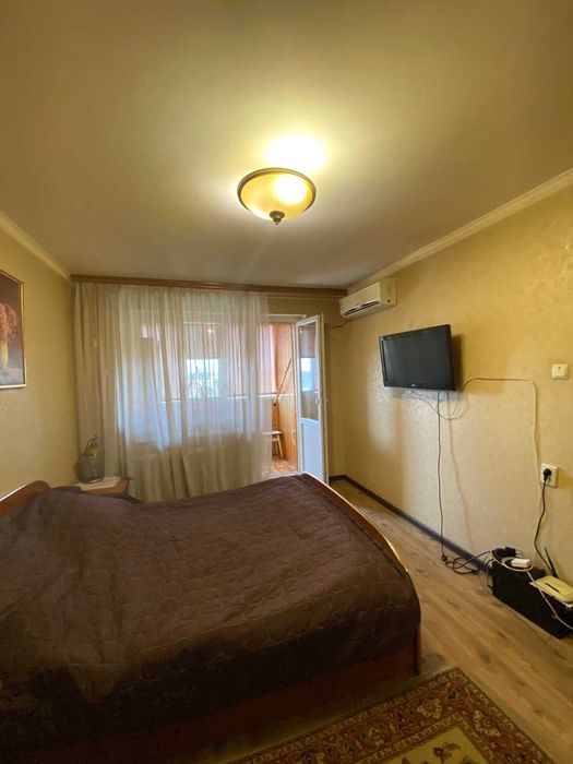 Продажа 2-комнатной квартиры, ул.Калиновая 94,ремонт,безнал,срочно.