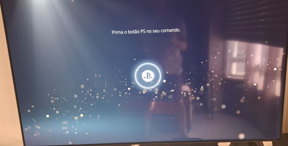 PS5 Standard 825 GB + Comando DualSense
