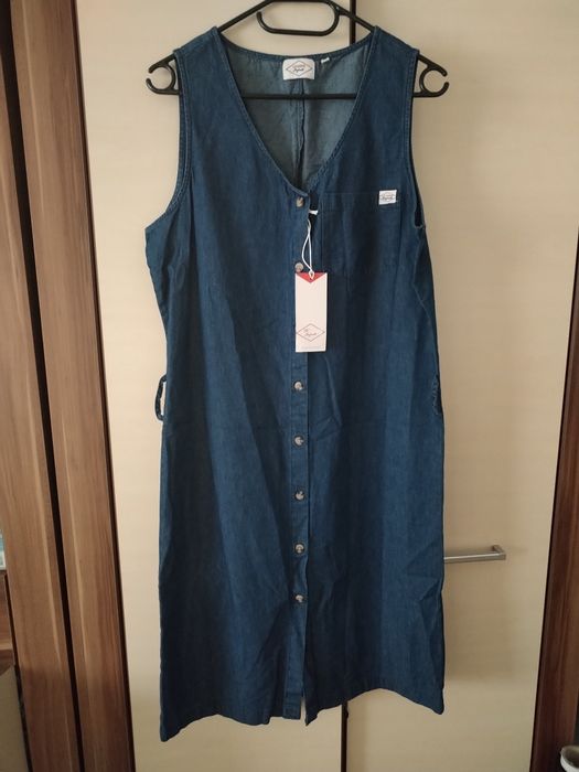 Sukienka Lee Cooper
