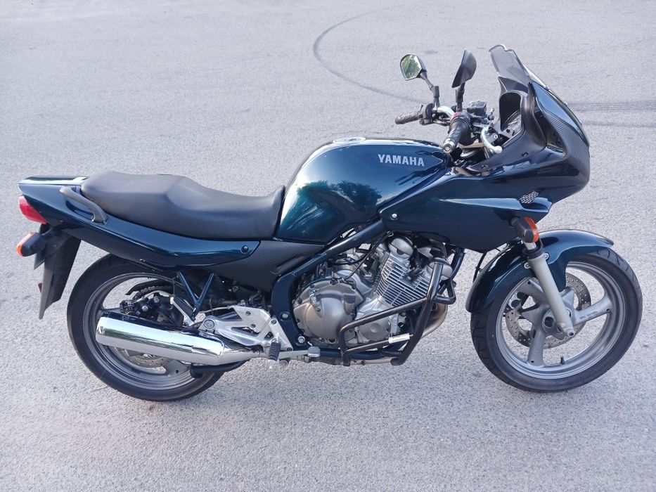 Yamaha xj600 1996 року.