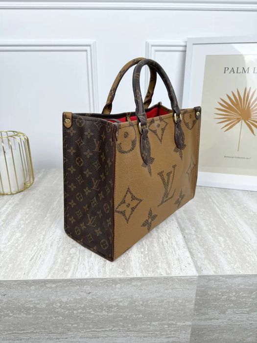 Містка жіноча сумка Louis Vuitton On the go
