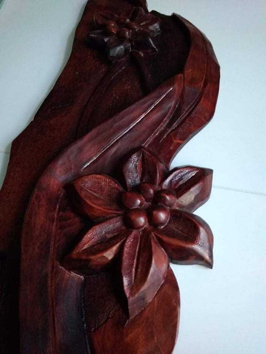 Rzeźba z Drewna Płaskorzeźba Panel + zegar
