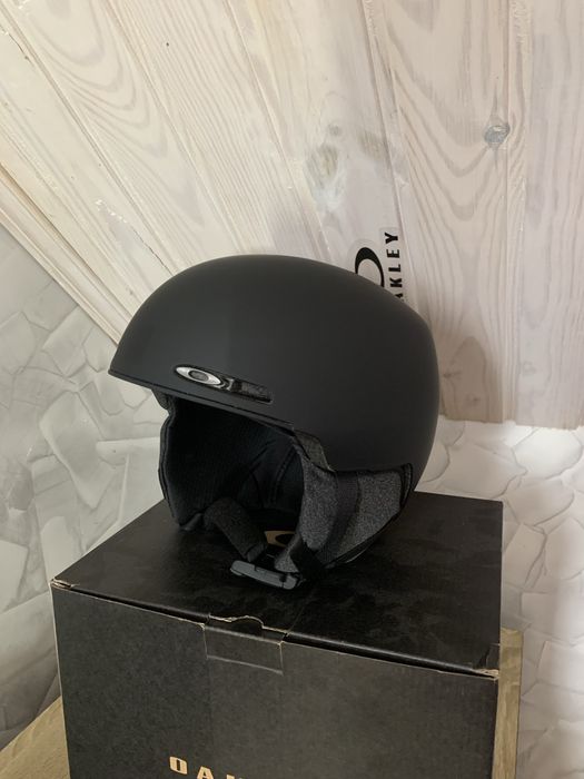Гірськолижний шолом oakley mod 1
