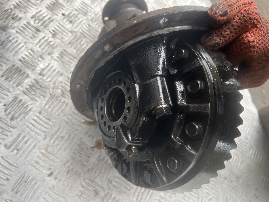 Задний мост 51 редуктор mitsubishi pajero sport 2005 год паджеро спорт