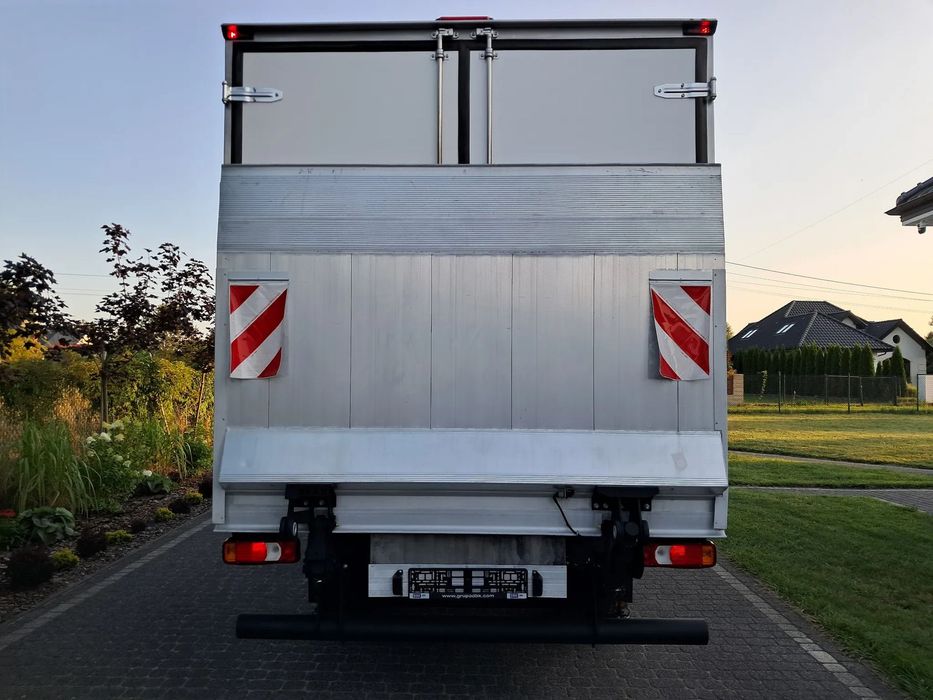 Iveco 50C18 Automat Chłodnia ZANOTTI Salon Polska  8-palet 3.0 180KM Winda 1 TONA  Salon Polska