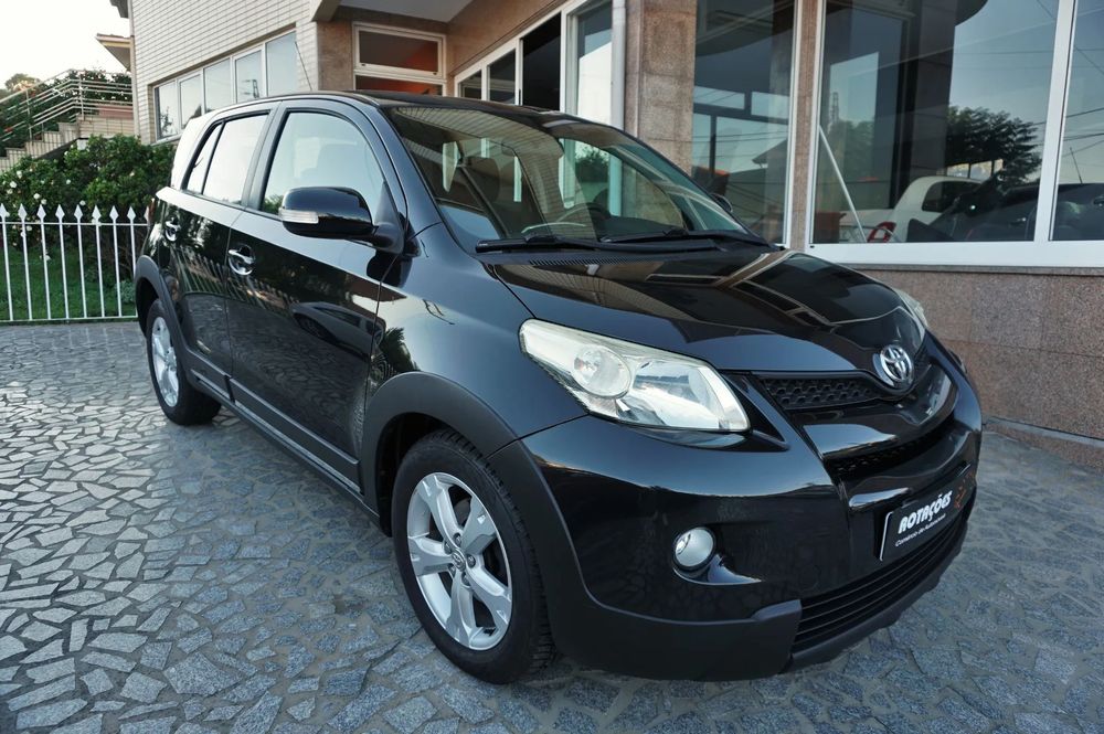 Toyota Urban Cruiser 1.4 D-4D 4x4 Trek