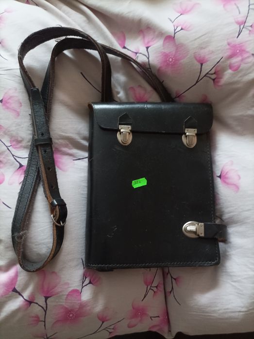 Sprzedam torbę raportowke PRL-u dawnej MO