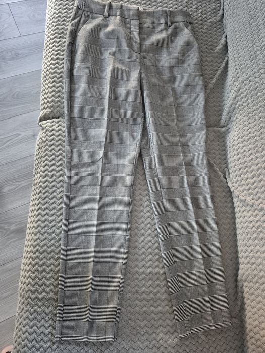 Spodnie chino Reserved 38