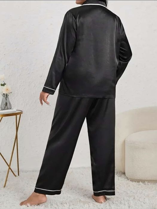 Жіноча стильна піжама