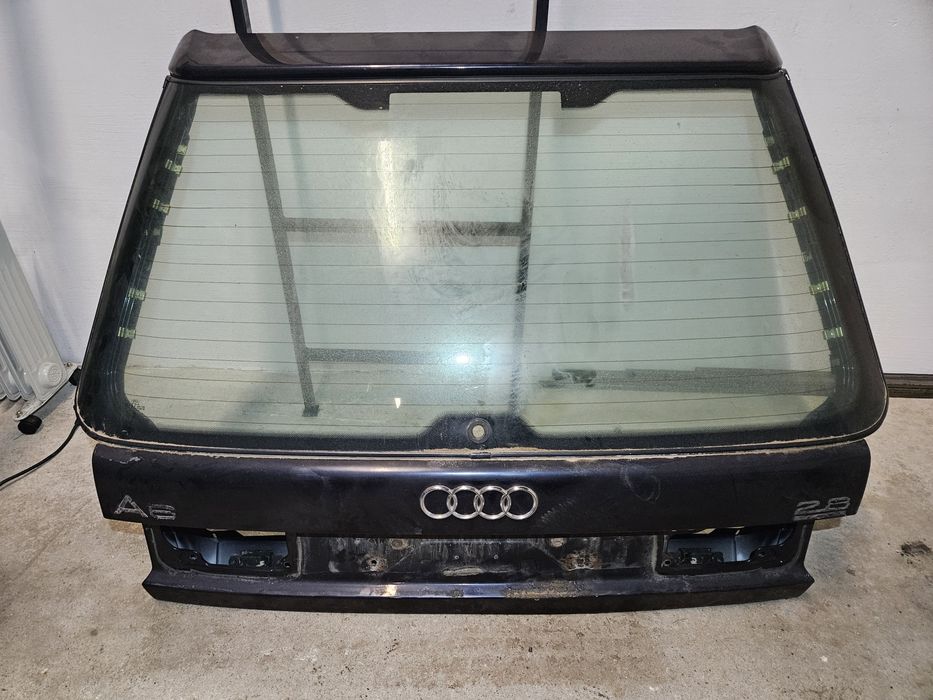 A6 C4 tylna klapa Avant