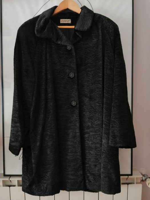 Casaco Preto Comprido Vintage