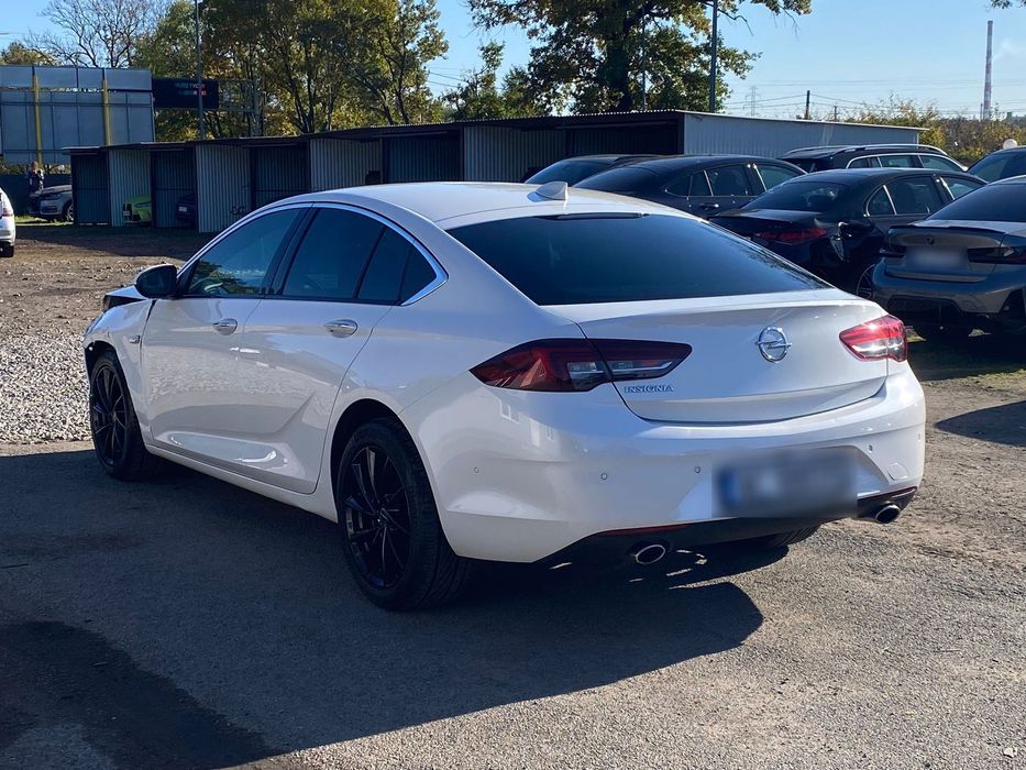 Opel Insignia Rej. 01/2018 BiTurbo 210KM 4x4 Wentylowane Fotele Skóra Full LED Aut.