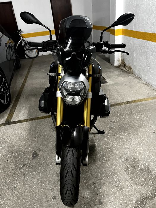BMW R1200R LC(2018) – O Puro Prazer do Motor Boxer com Quickshifter
