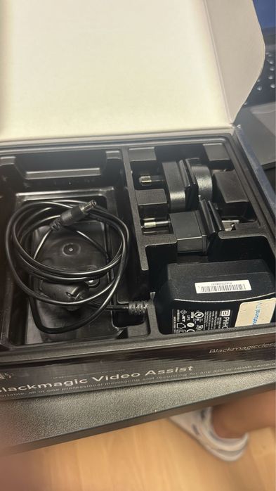 Blackmagic Video Assist 5 - 6g