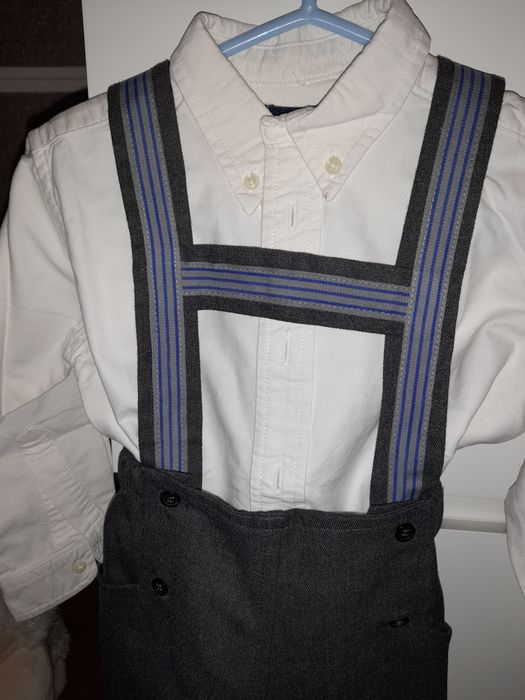 Calções/ jardineiras - verde ervilha