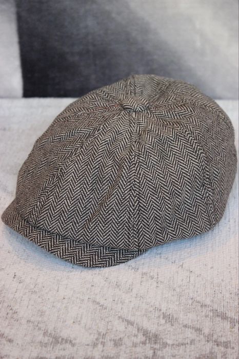 Kaszkiet kolor khaki na sprzedaż