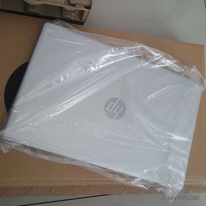 Ноутбук HP Laptop 17-cp2016ua