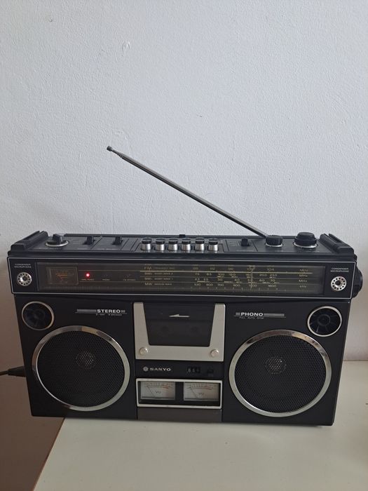 Sanyo m 4500магнітофон бумбокс