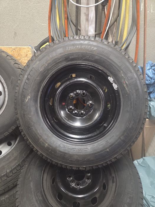 Nowe Opony z felgami