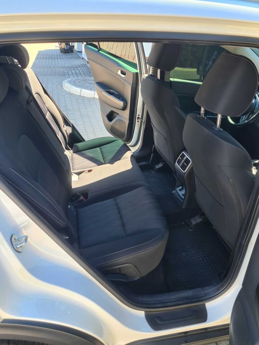 Kia Sportage 2019 VIN U5YPG814AKL681480 фото оголошення 11 з 24