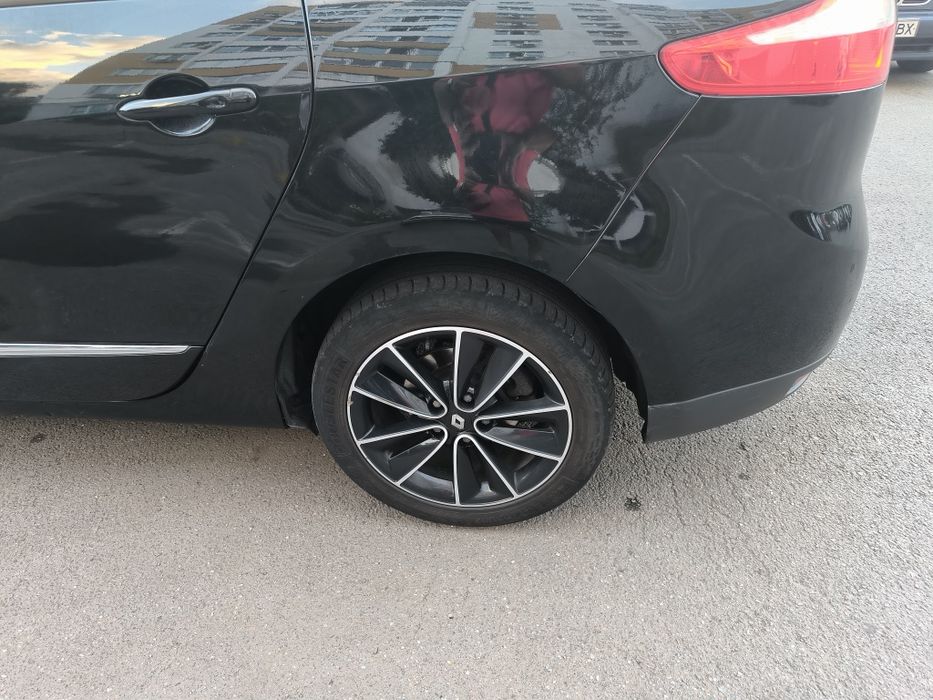 Продам Renault Grand Scenic 3 Bose