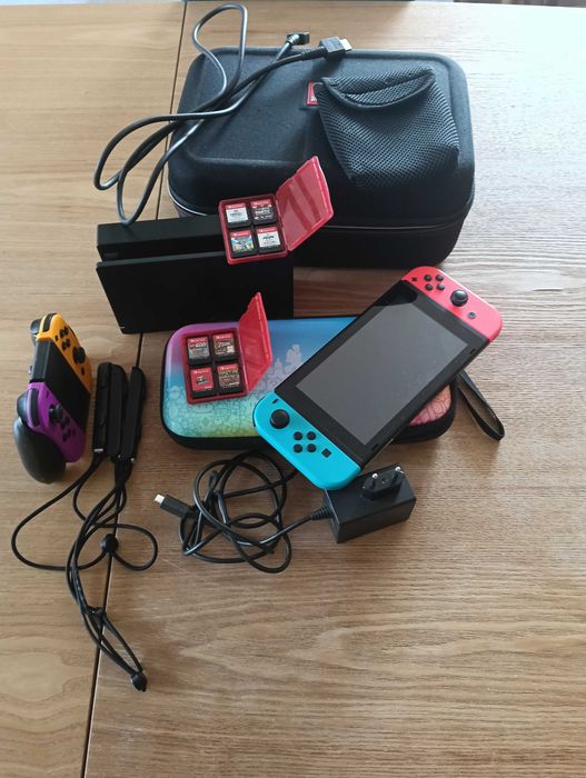 Nintendo switch, com periféricos ( vendo items em separado)