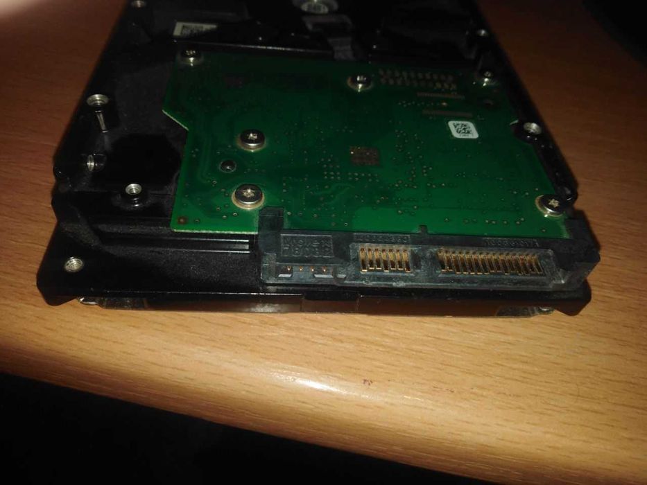 Жесткий диск Seagate barracuda 250 gb sata полурабочий + БОНУС