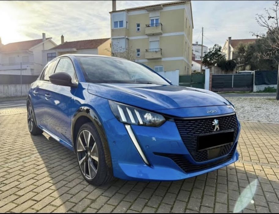Peugeot e208 gt (eletrico)