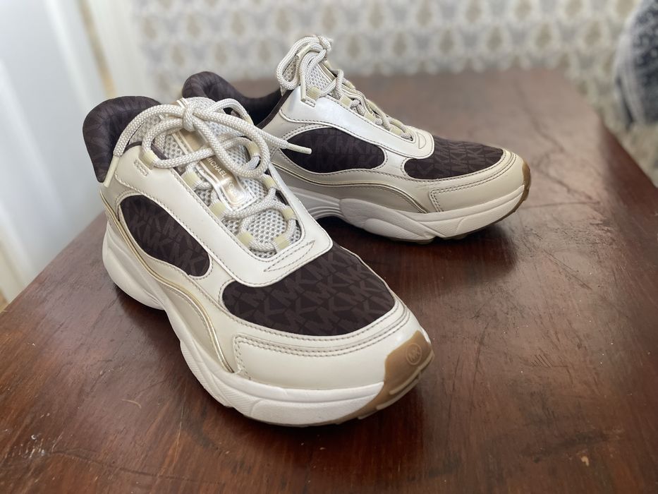 Продам кросівки Michael Kors оригінал розмір 40