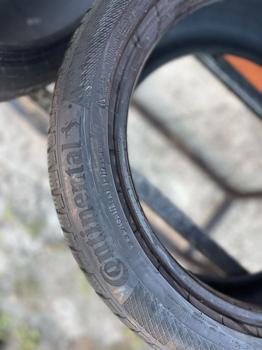 Шини б/у 215/50 r17 Continental