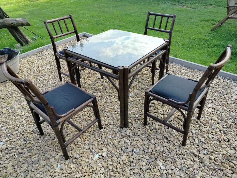 Zestaw mebli ogrodowych stół krzesła bambus rattan